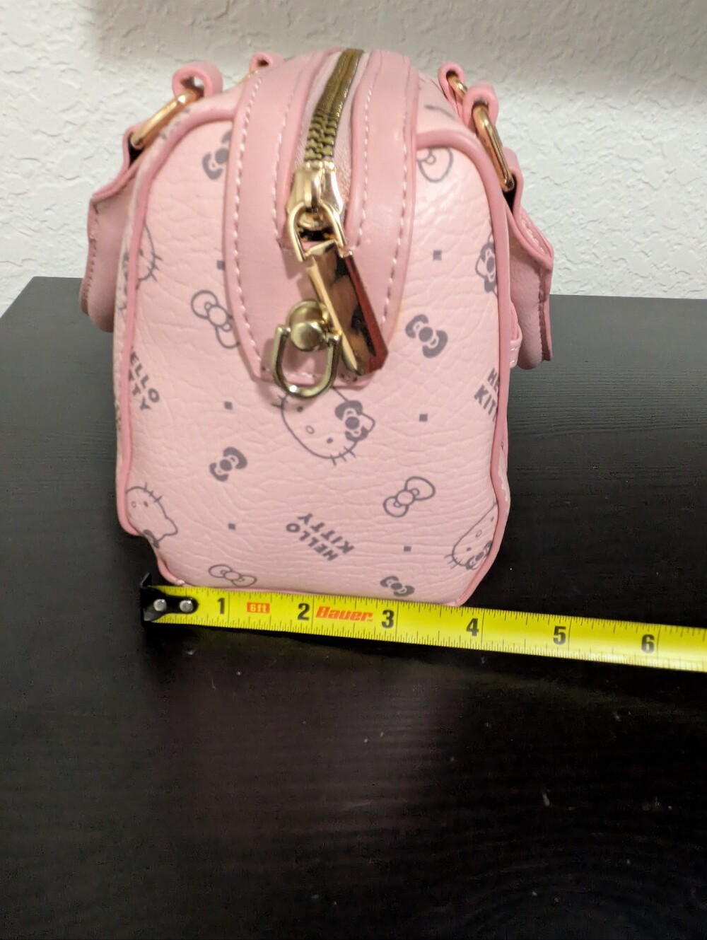 Hello Kitty Light Pink Mini Satchel with Gold Hardware - Picture 9 of 9